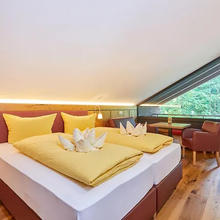 Appartement Loser Mit Indoorpool Und Sauna Bad Goisern am Hallstättersee Exterior foto